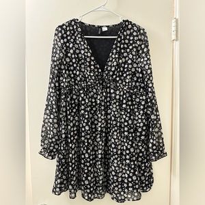 Flowly Dress